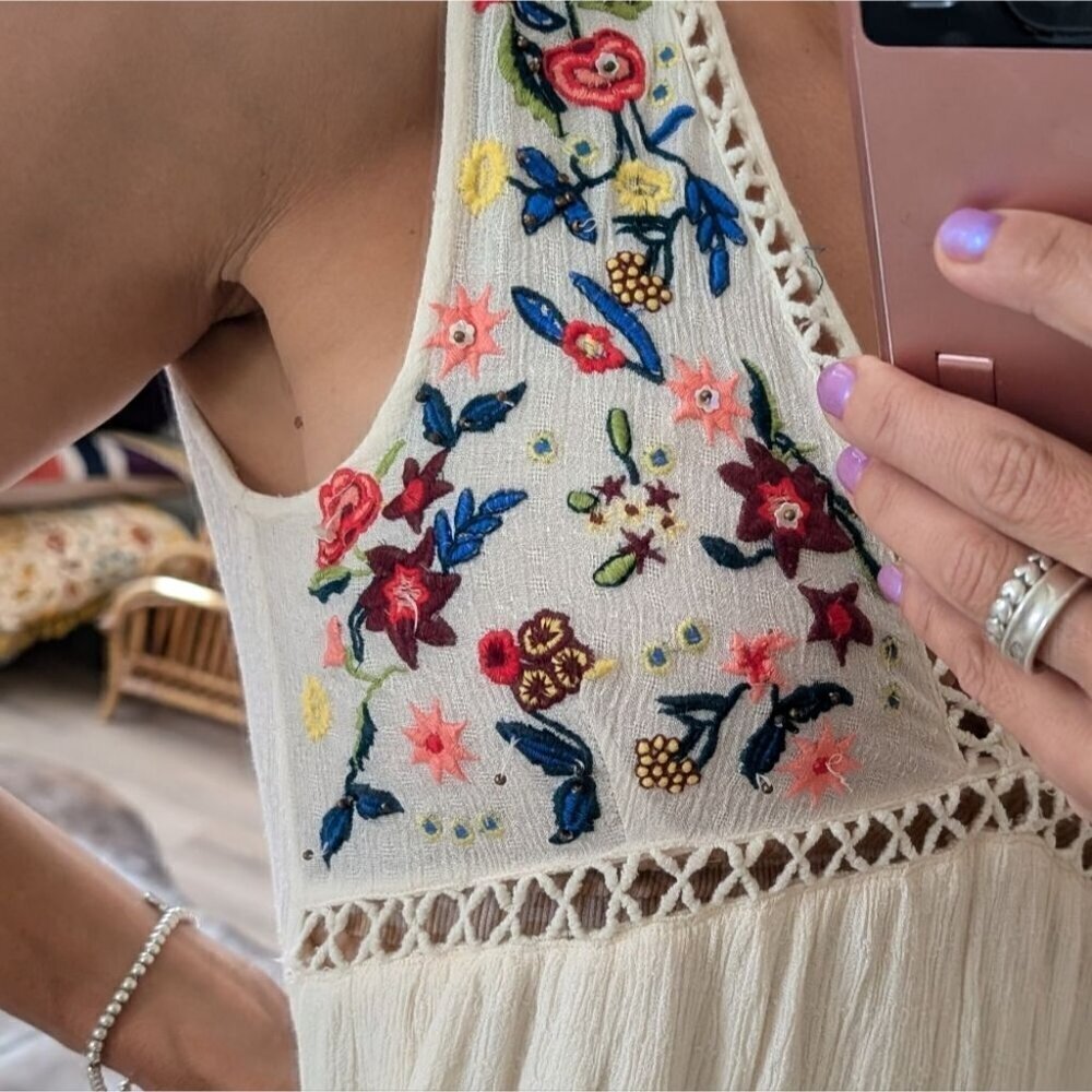 Boho soft mini dress with embroidery small - Picture 8 of 11
